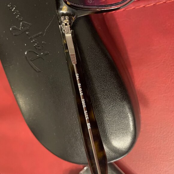 Ray Ban RB5379 frames with clear lenses - Picture 7 of 8